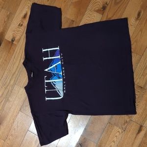 🗻90s UTAH shirt